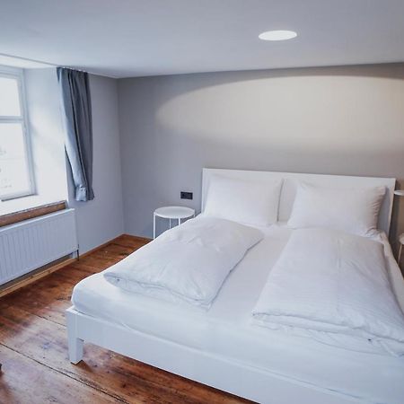 Clara Erdgeschosswohnung Im Juedischen Viertel ホーエネムス エクステリア 写真